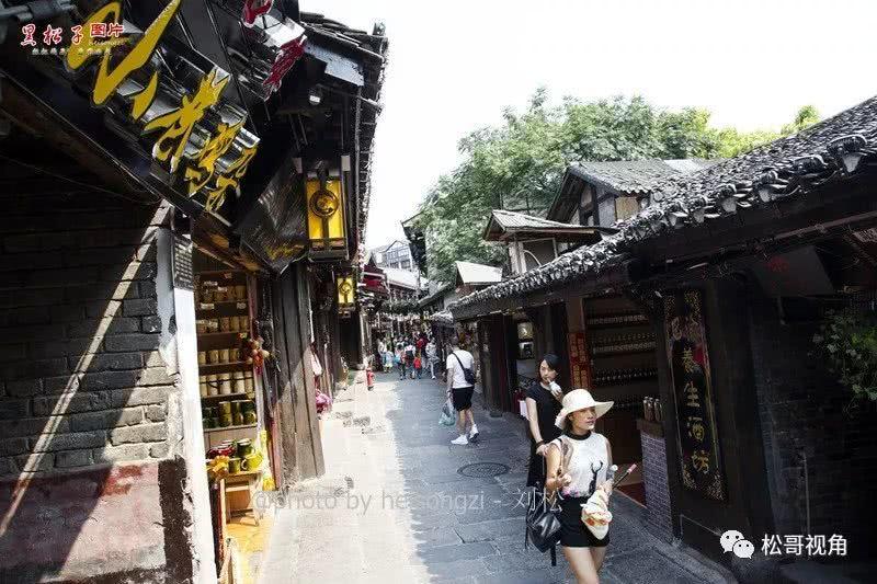 机智问答网页-解答你的疑惑,尽在谁能简便给我概括一下花千骨小说原著写了什么?